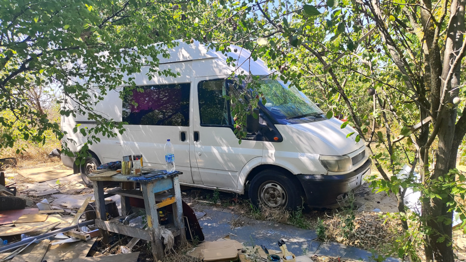Ford Transit Буся