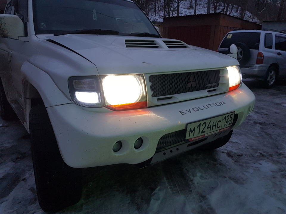 Фото в бортжурнале Mitsubishi Pajero Evolution