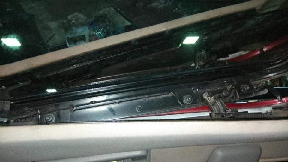 3 винта под Torx — Audi S6 (C4)