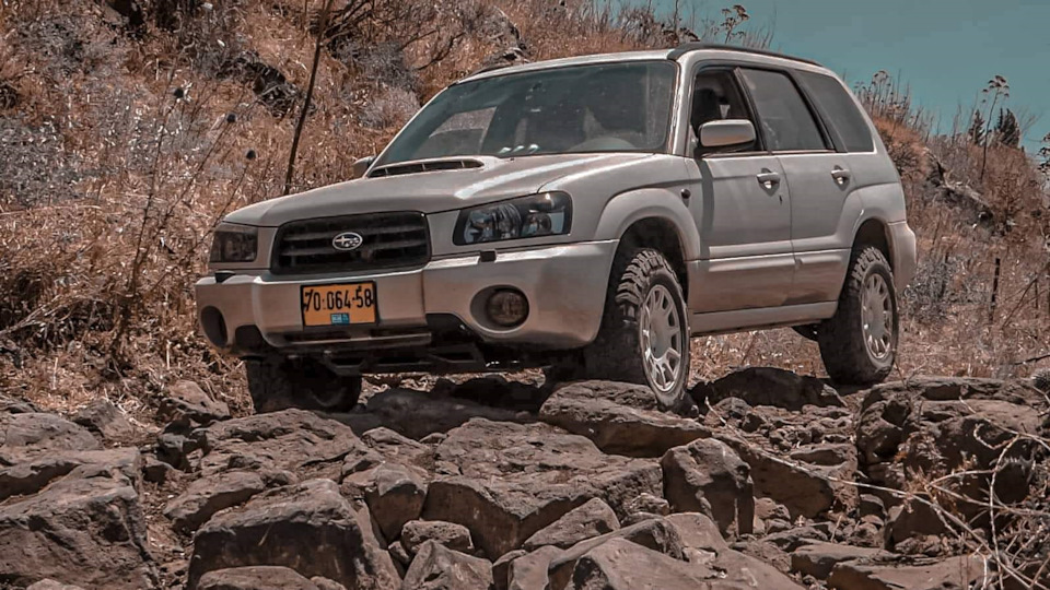 Subaru Forester Двигатель sti