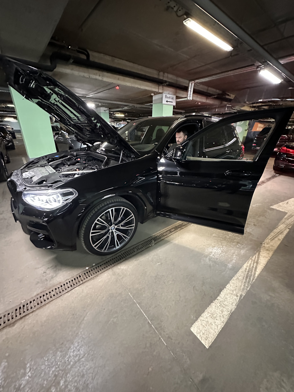 Первый осмотренный вариант — BMW X3 (G01)