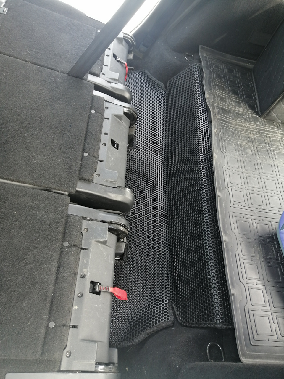 Фото в бортжурнале Citroen Grand C4 Picasso (2G)