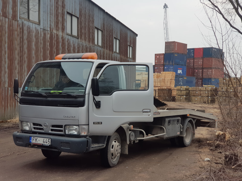 Фото в бортжурнале Nissan Cabstar