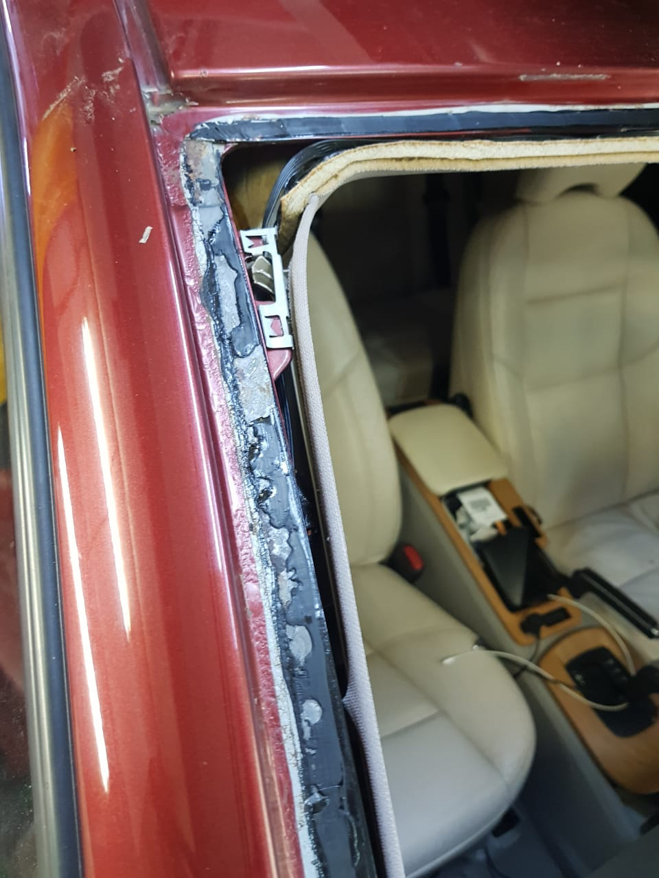 Фото в бортжурнале Volvo S40 (2G)