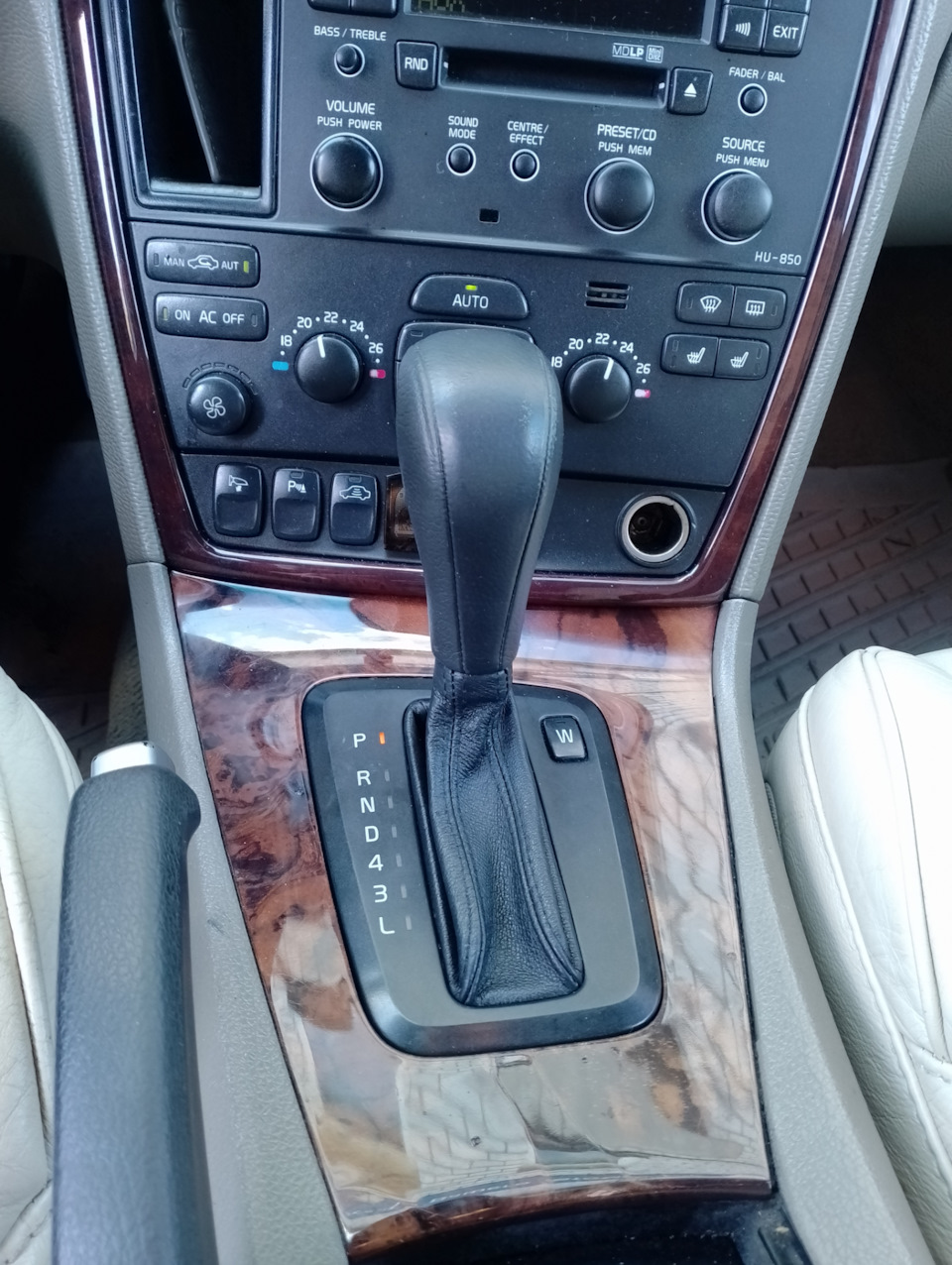 Фото в бортжурнале Volvo S60 (1G)