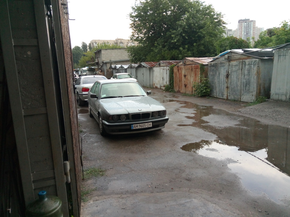 Фото в бортжурнале BMW 5 series (E34)
