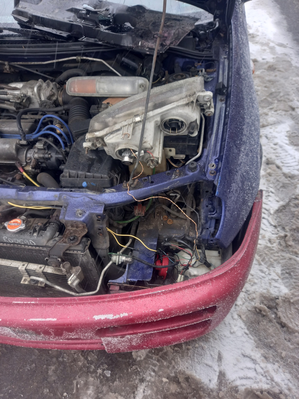 Фото в бортжурнале Mazda 323 V