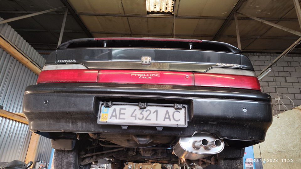 Как-то так — Honda Prelude (BA4/BA5)