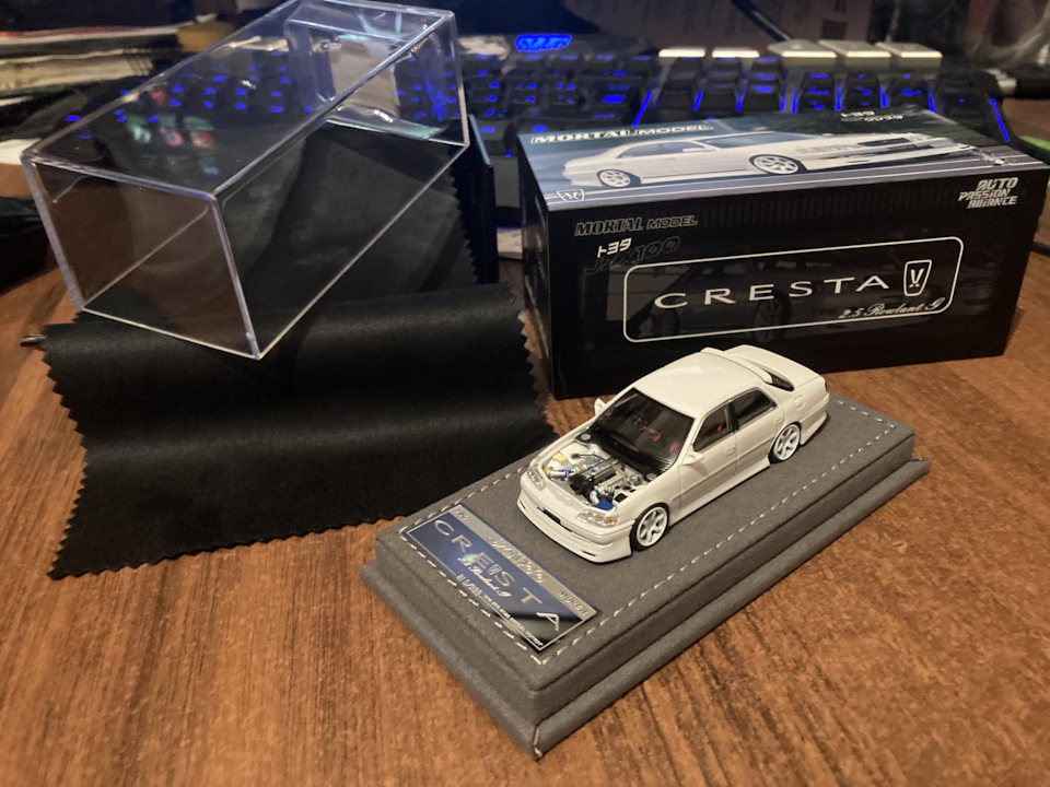 MORTAL Model 1/64 Apa-Xpo 2025 Toyota Cresta JZX100 2.5 Roulant G