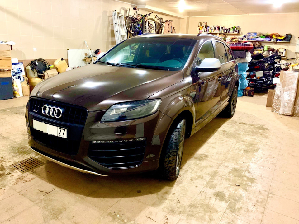 Фото в бортжурнале Audi Q7 (1G)