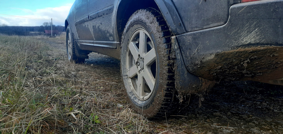 Фото в бортжурнале Volvo XC90 (1G)