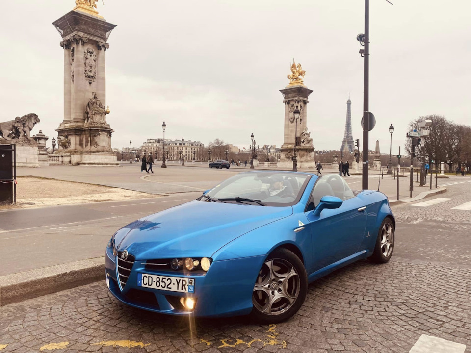 Фото в бортжурнале Alfa Romeo Spider (939)