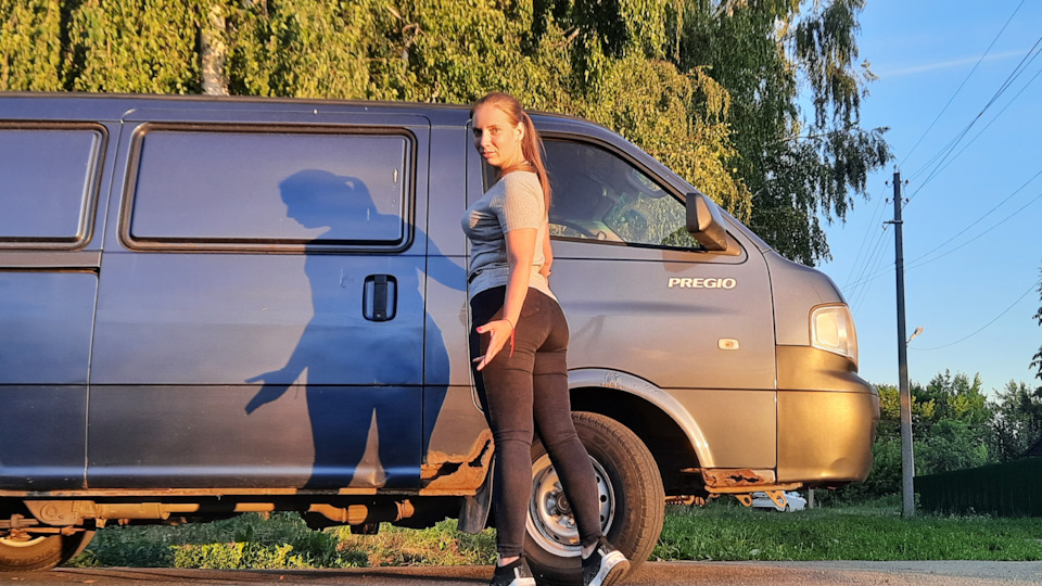 Это последняя фотография которую я сделала. Но тут видно ВСЕ — KIA Pregio