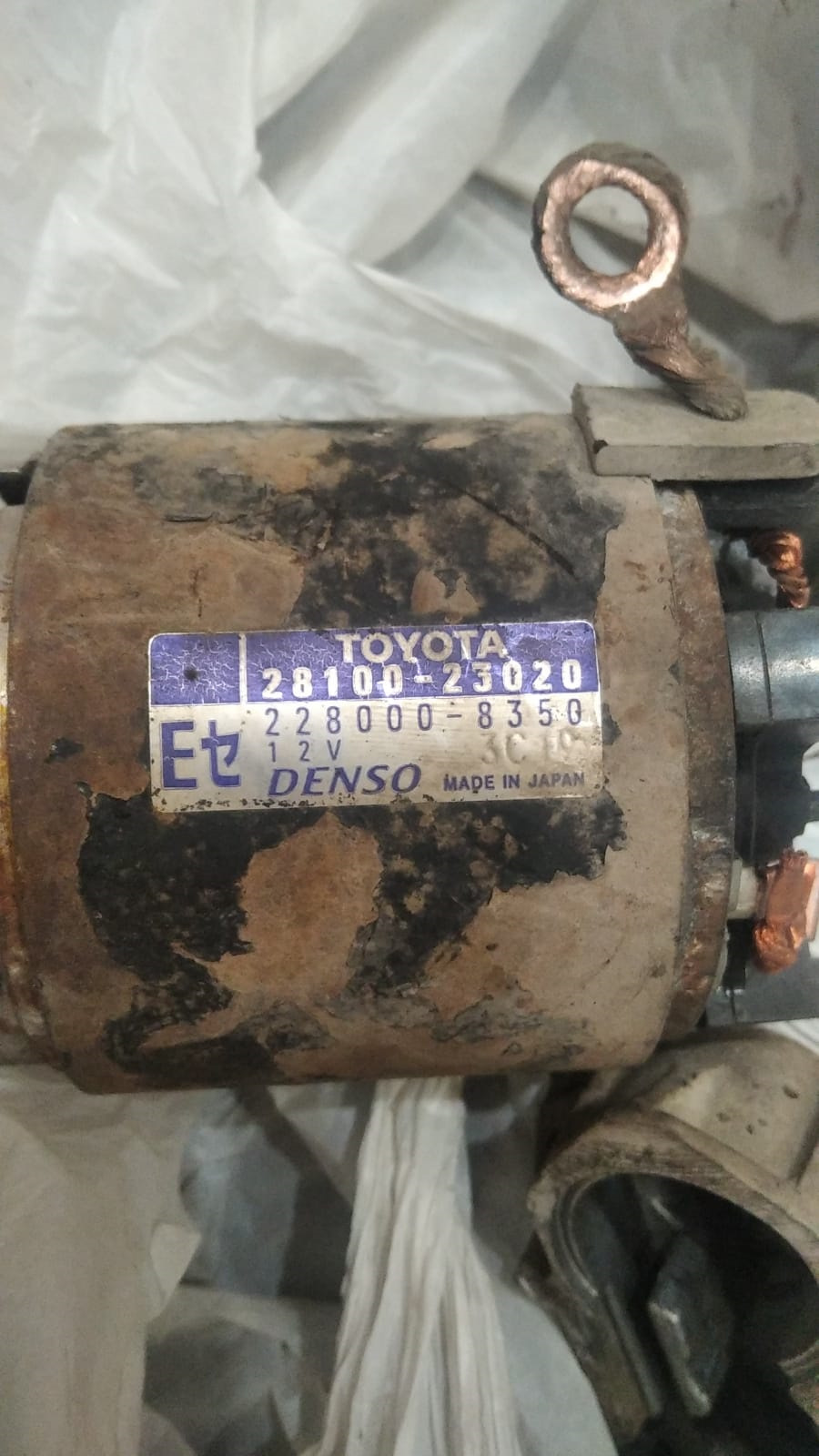 Фото в бортжурнале Toyota Vitz (10). Запчасти на фото: 424020, 2280008350