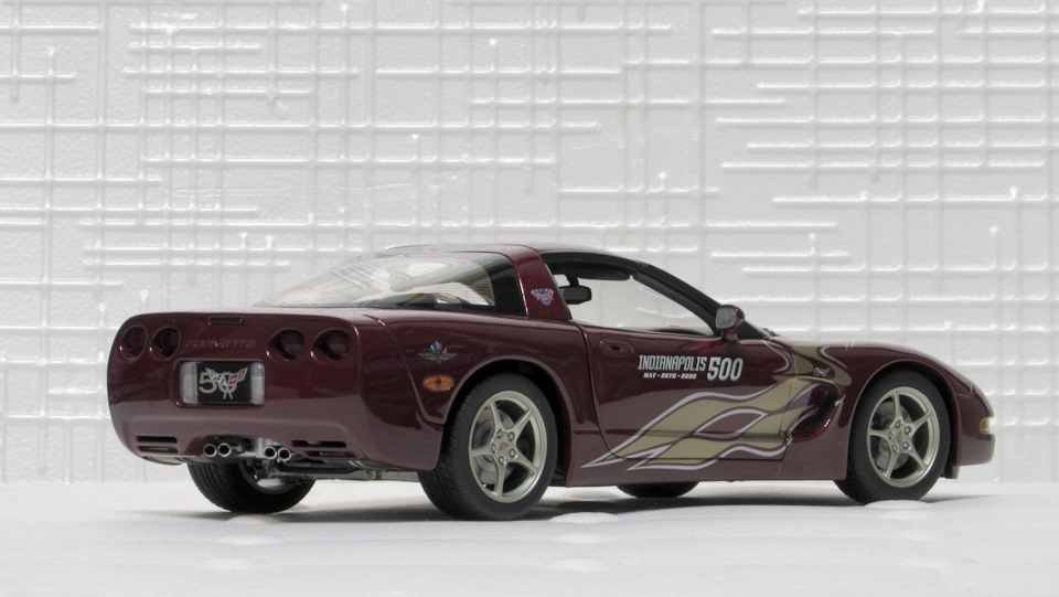 Chevrolet Corvette C5 (Autoart, 1:18) — Сообщество «Масштабные