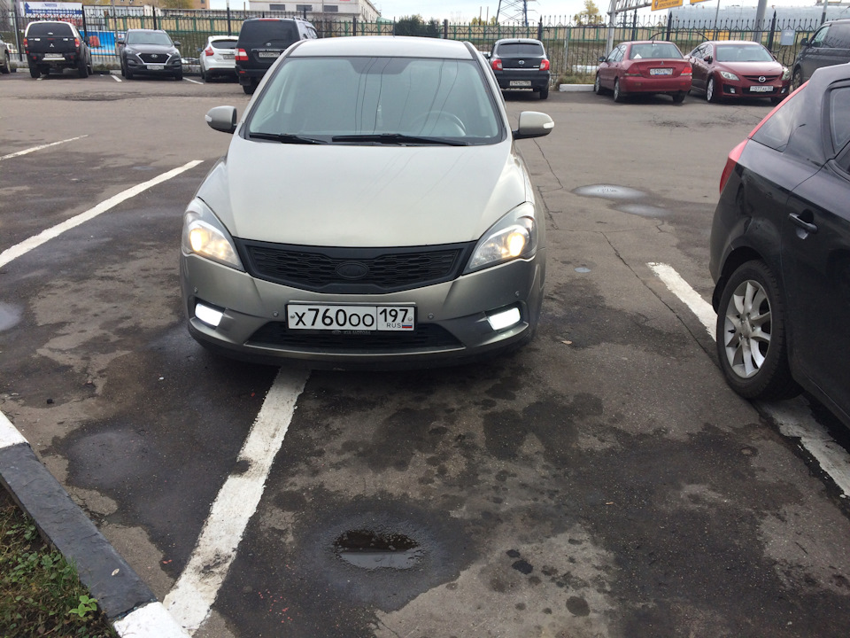 Фото в бортжурнале KIA Ceed (1G)