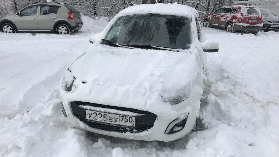 Lada Калина Хэтчбек