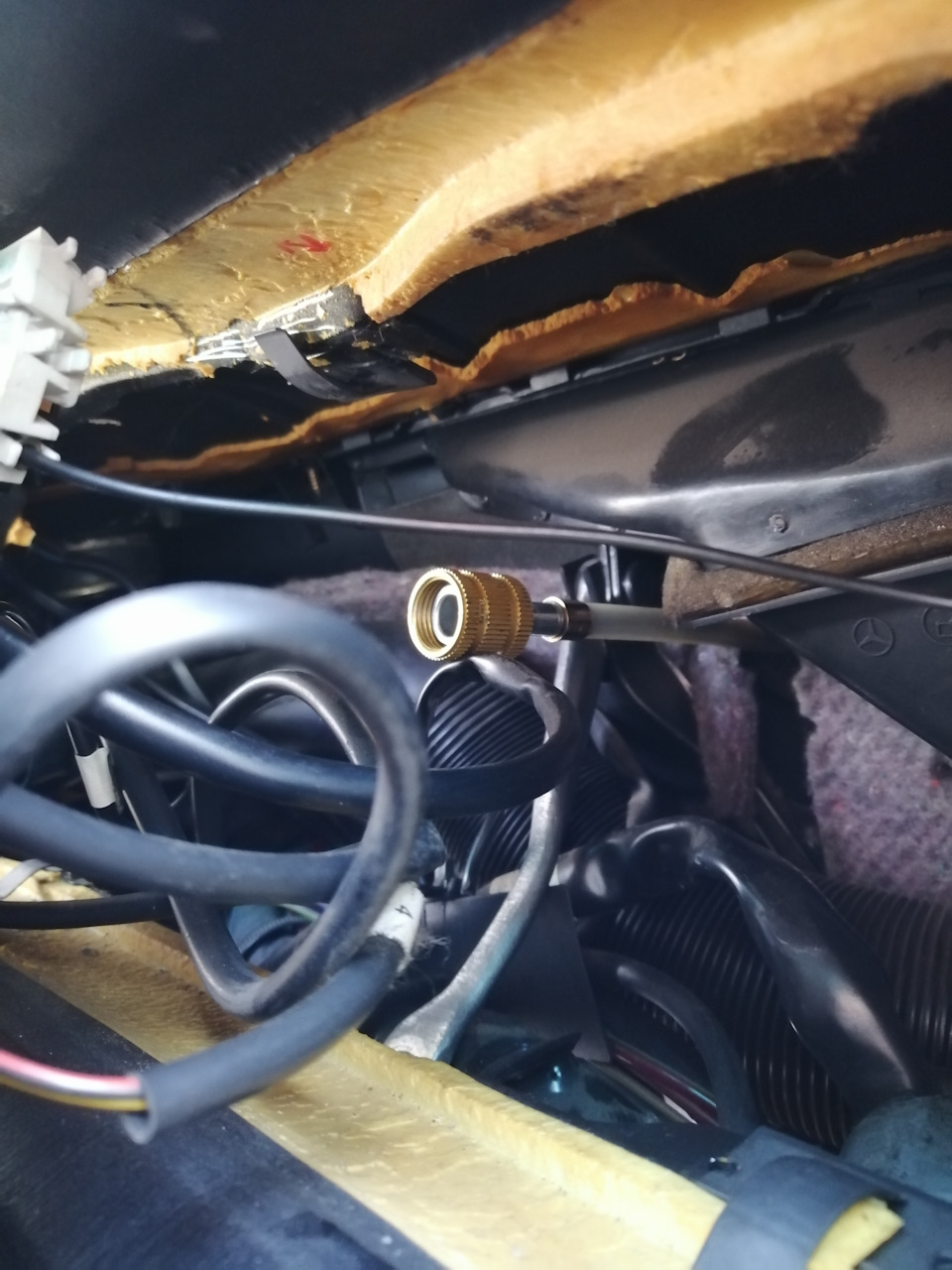 Фото в бортжурнале Mercedes-Benz 190 (W201)
