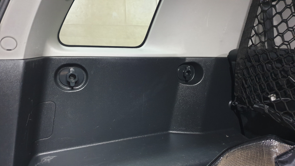 исходный вариант — Toyota FJ Cruiser