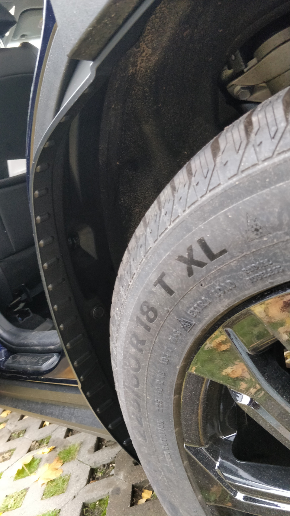 Фото в бортжурнале Toyota RAV4 Hybrid (5G)