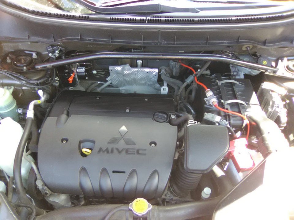 Фото в бортжурнале Mitsubishi Outlander XL