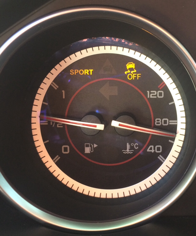 Обе работают — Mercedes-Benz C-Class (W204)