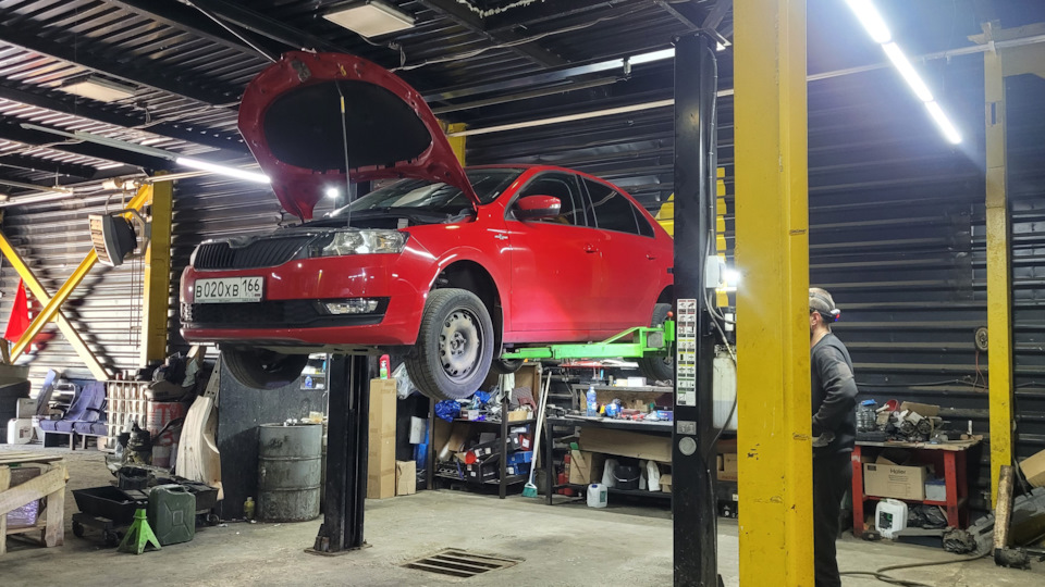 Фото в бортжурнале Skoda Rapid (1G)