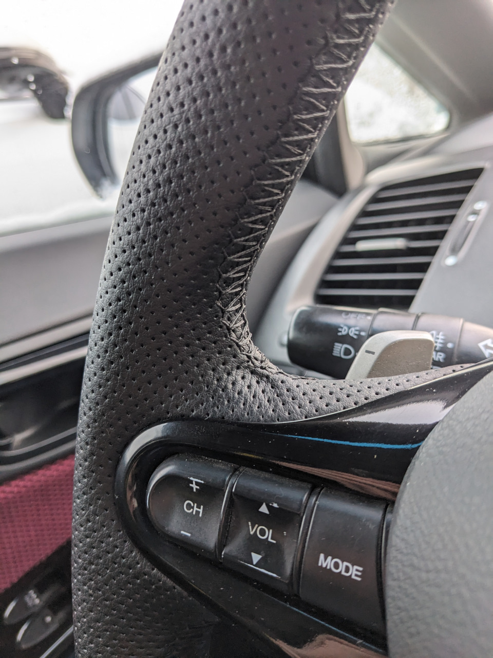 Фото в бортжурнале Honda Civic 4D (8G)