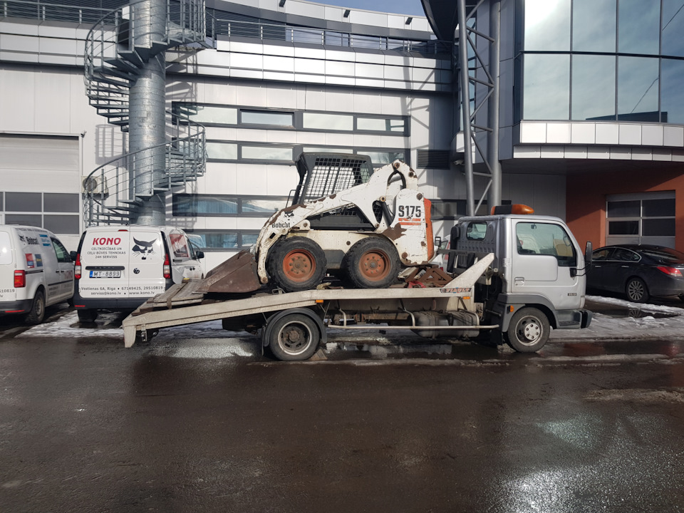Фото в бортжурнале Nissan Cabstar
