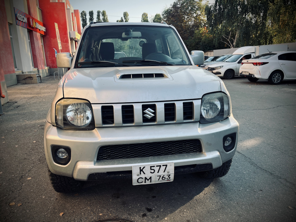 Уныние, сплошное уныние с такими фарами! — Suzuki Jimny (1G)