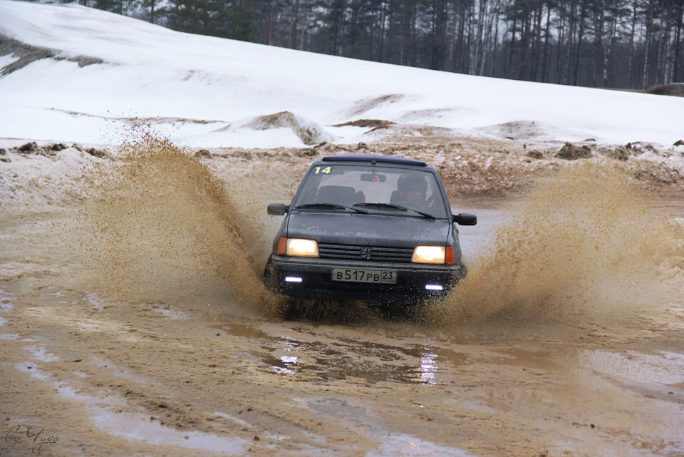 3 — Peugeot 205