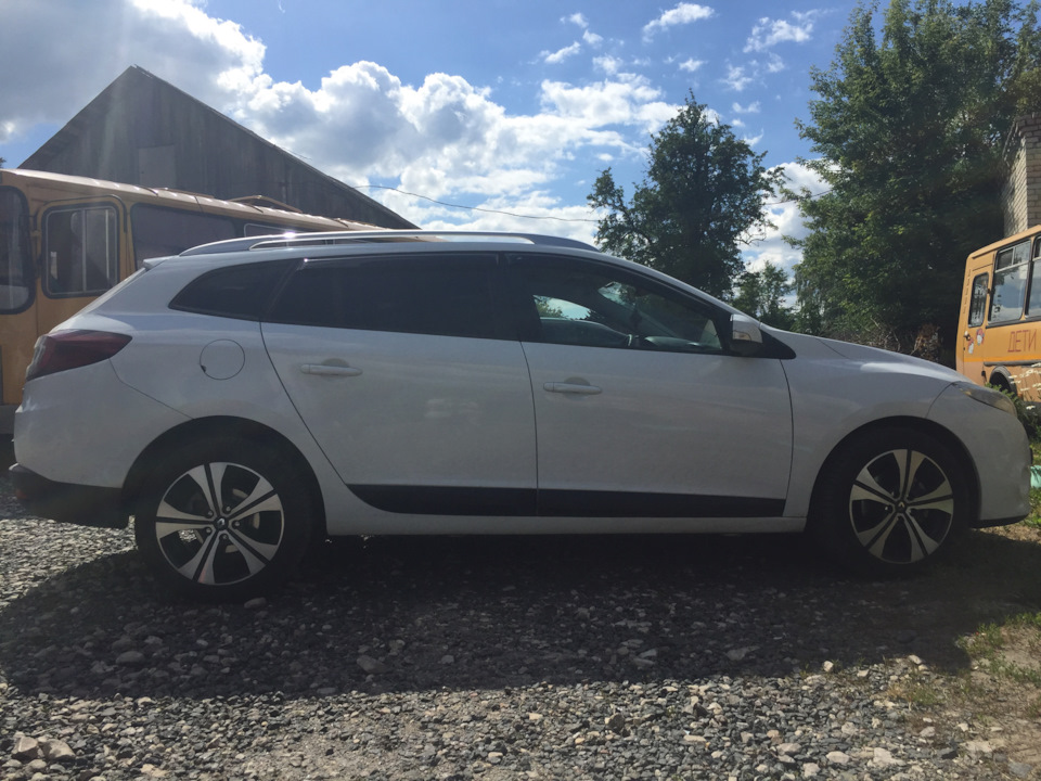 Меганчик после замены задних пружин — KIA Sportage (3G)