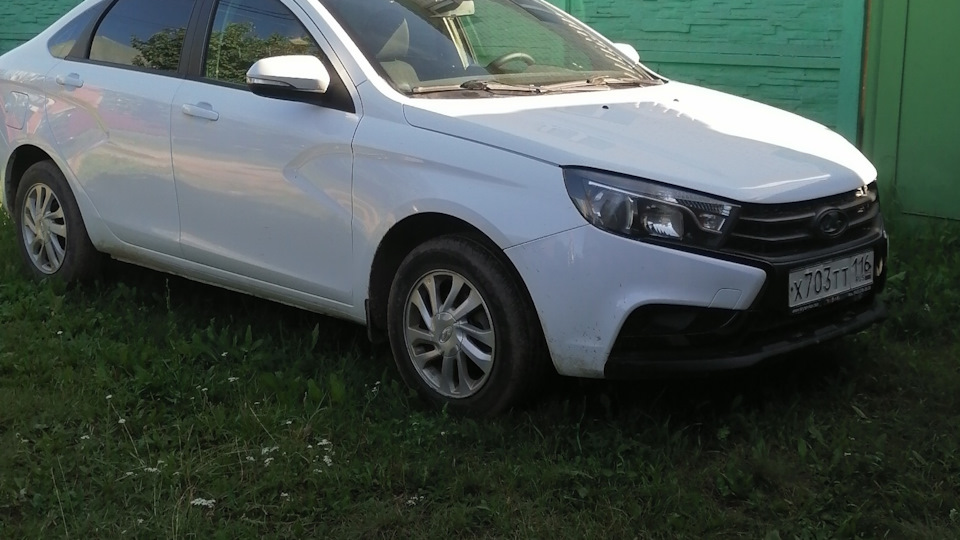 Lada Vesta