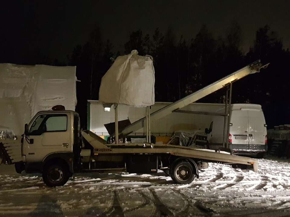 Фото в бортжурнале Nissan Cabstar