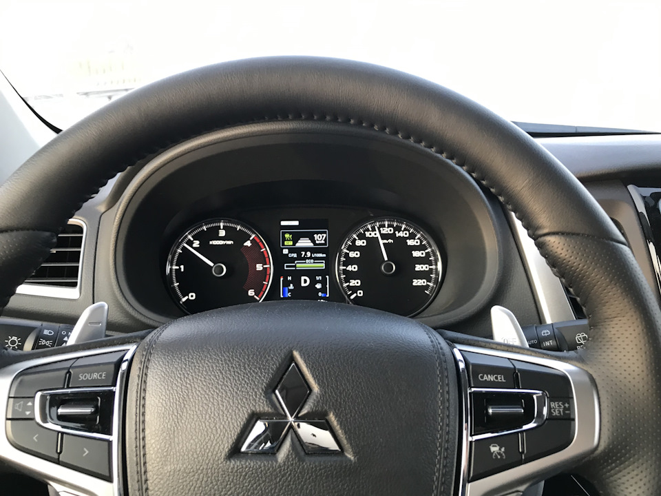 Фото в бортжурнале Mitsubishi Pajero Sport (3G)