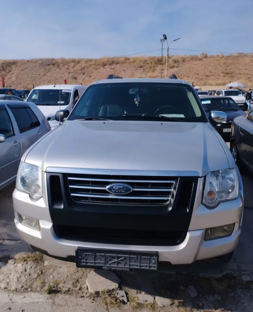 Фото в бортжурнале Ford Explorer (4G)