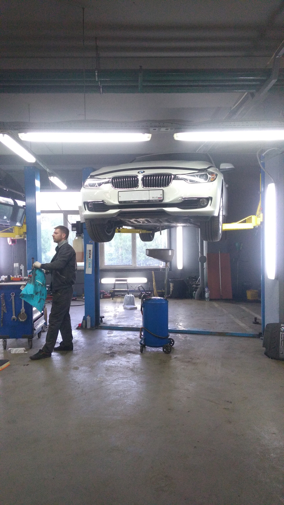 Фельку смотрят — BMW 3 series (F30)