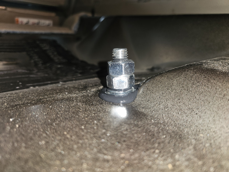 Фото в бортжурнале Ford Explorer (4G)