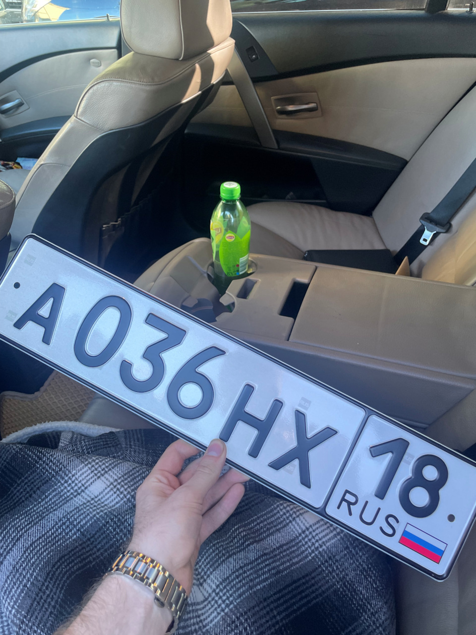 Фото в бортжурнале BMW 5 series (E60)