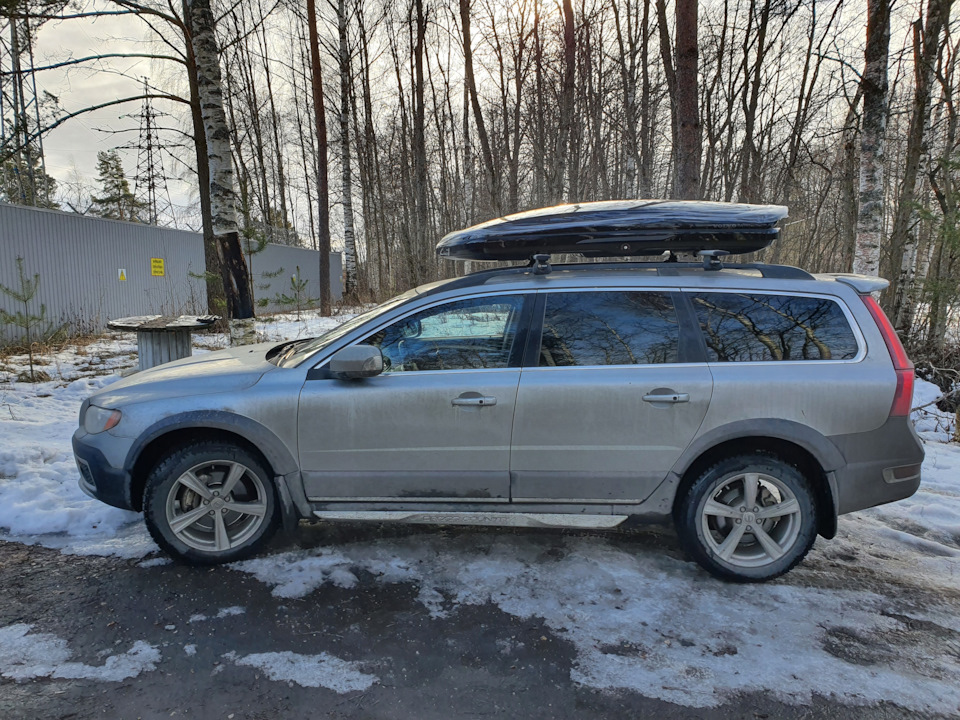420 — Volvo XC70 III