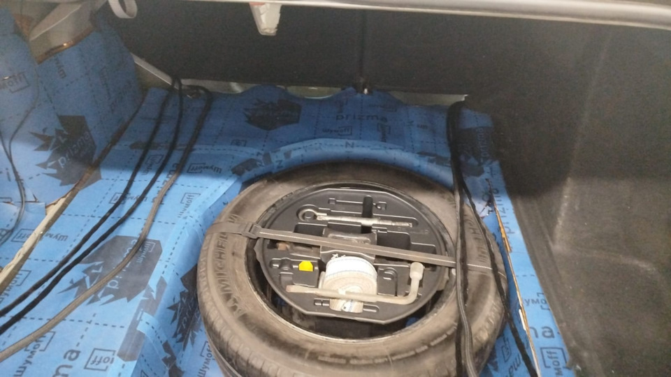 Фото в бортжурнале Peugeot 408 (1G)
