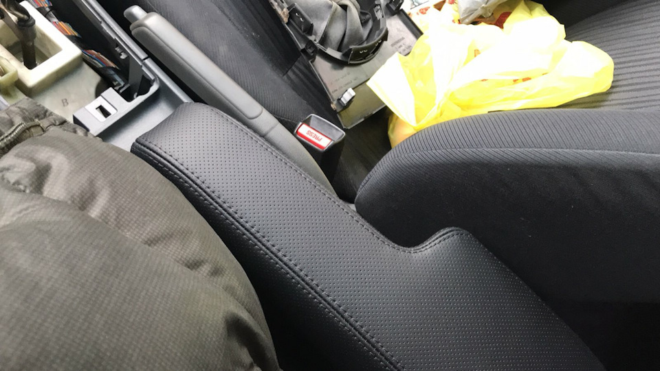 Photo from the logbook Honda Civic (7G)