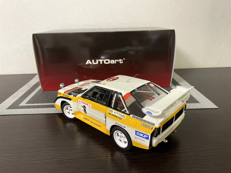 Audi sport quattro S1 1:18 by AUTOart… — Audi 80 (B4) бензин, 2 л
