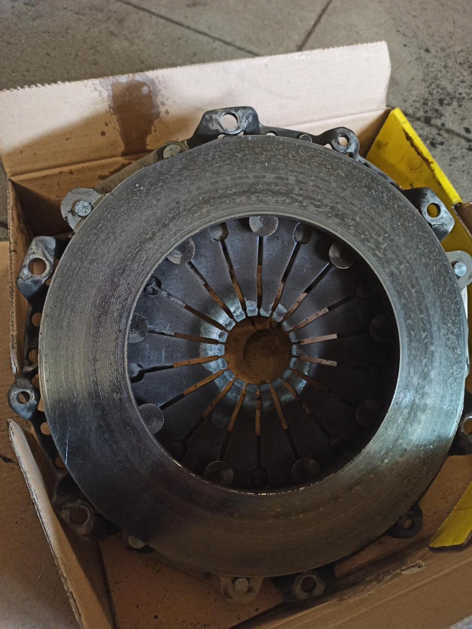 Фото в бортжурнале Ford C-Max I