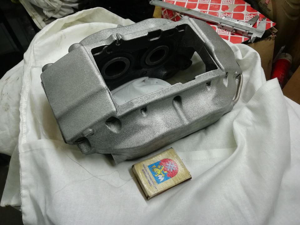 Фото в бортжурнале Audi 80 (B4)