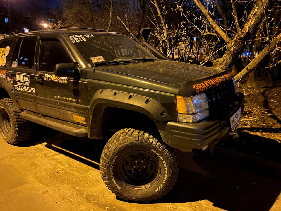 Запарковался. — Jeep Grand Cherokee (ZJ)