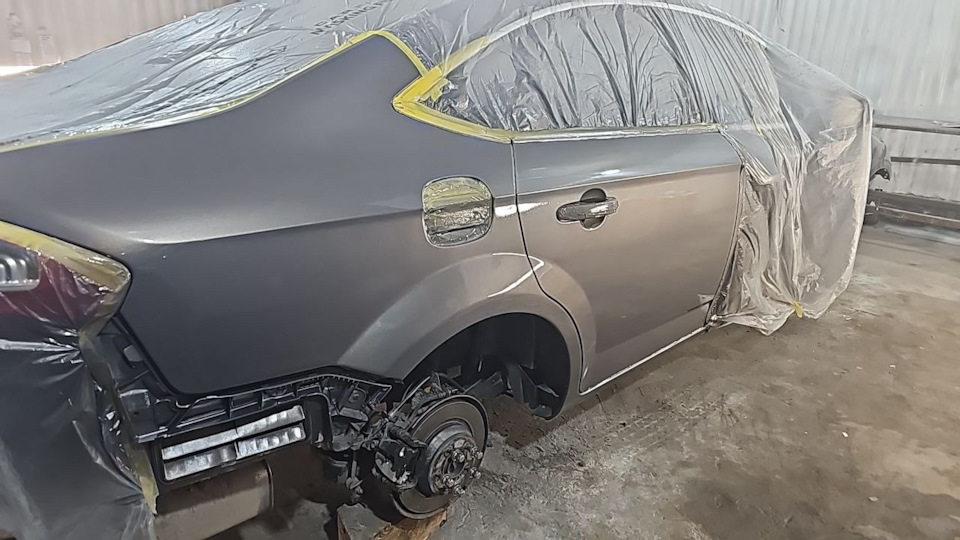 Photo from the logbook Ford Mondeo IV