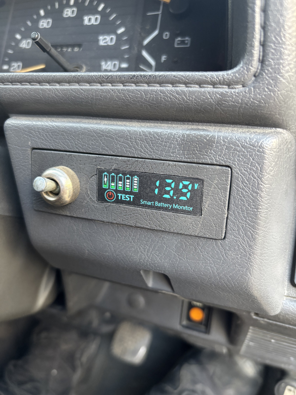 почти как родной 😁 — Toyota Hilux Surf (1G)
