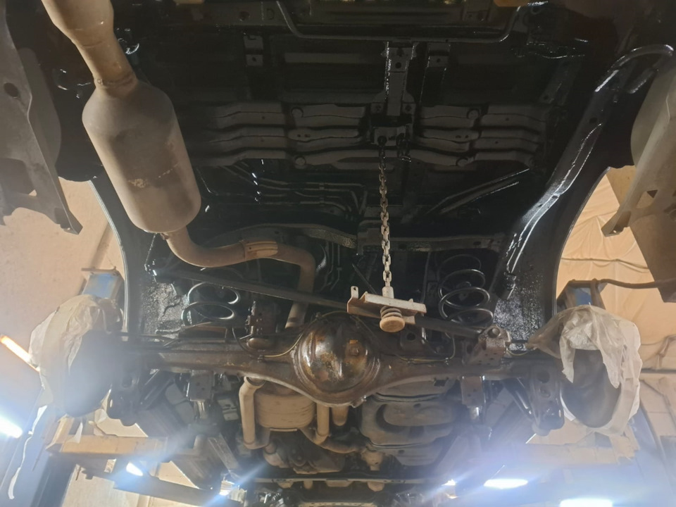Фото в бортжурнале Toyota Land Cruiser 200