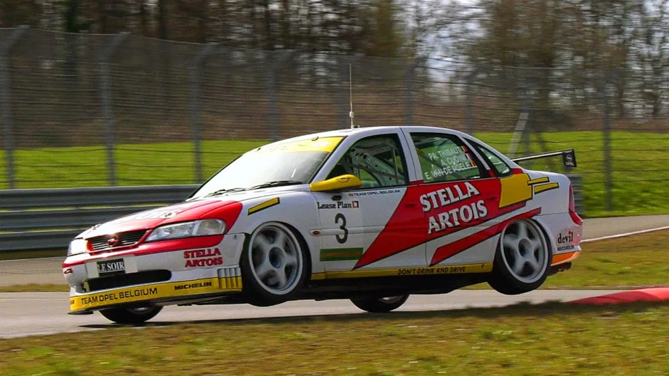Opel Vectra White